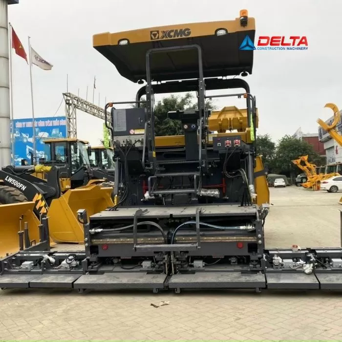 Máy rải thảm ASPHALT XCMG RP603