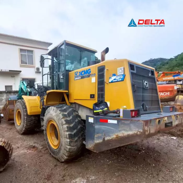 Máy xúc lật bánh lốp XCMG LW500HV cũ