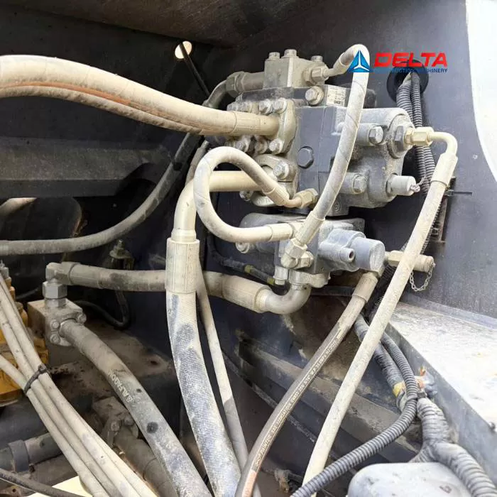 Máy xúc lật bánh lốp XCMG LW500KV cũ