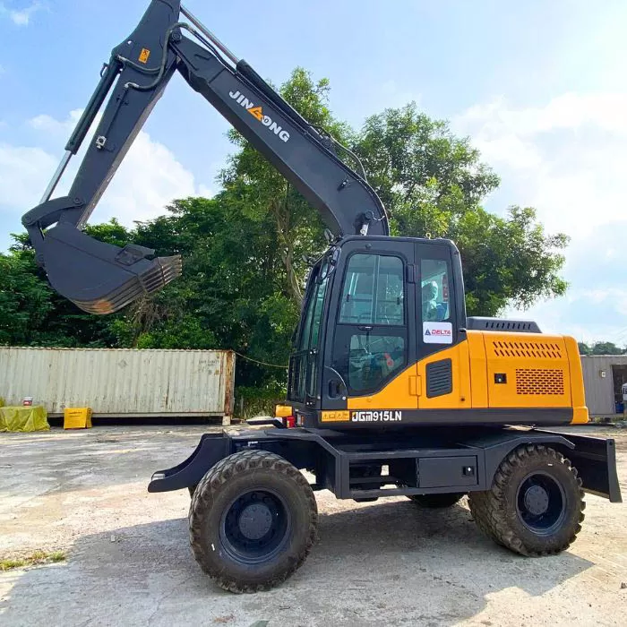 Xúc đào bánh lốp JGM915LN