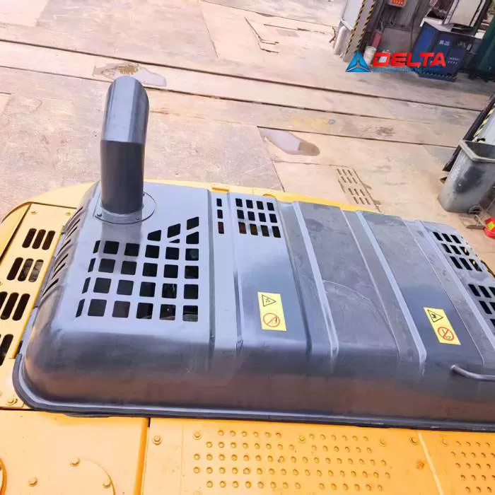 Máy xúc đào bánh xích XCMG XE200DA