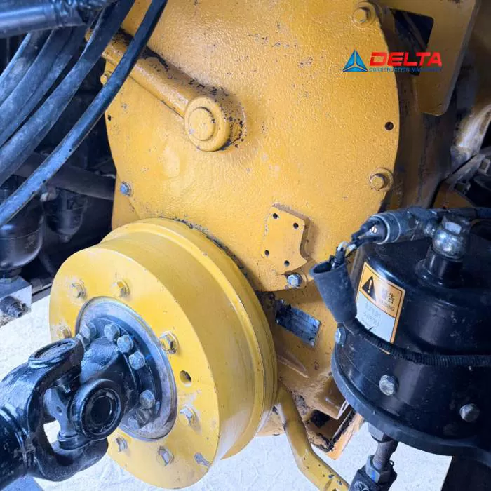 Máy xúc lật bánh lốp SDLG L956F cũ